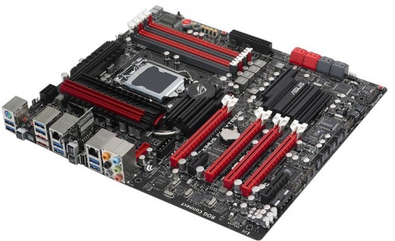 Asus Maximus IV Extreme na wideo pokazie...