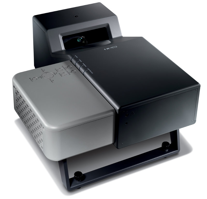Krtkoogniskowy projektor SANYO PLC-XL50