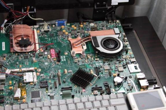 AMD - mobilne GPU 28nm 'cignie' gr Dirt 3