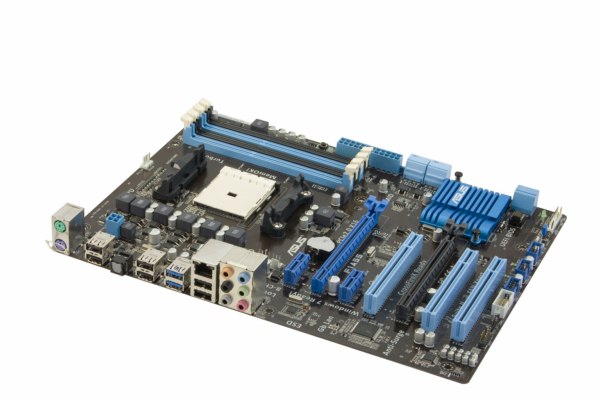 Asus wprowadza pyt F1A55 na chipsecie AMD A55FCH