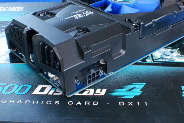 Geforce GTX 550 Ti w wersji  Display 4 od Galaxy 