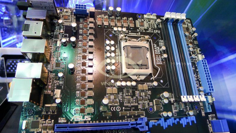 Asus Z77 Wolverine - pyta gwna z a 40 fazami zasilajcymi