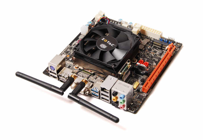 ZOTAC D2700-ITX WiFi Supreme 