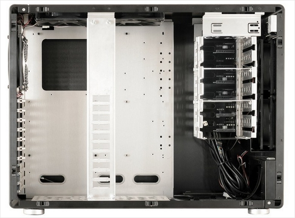 Lian Li PC-V750 - ciekawa obudowa EATX