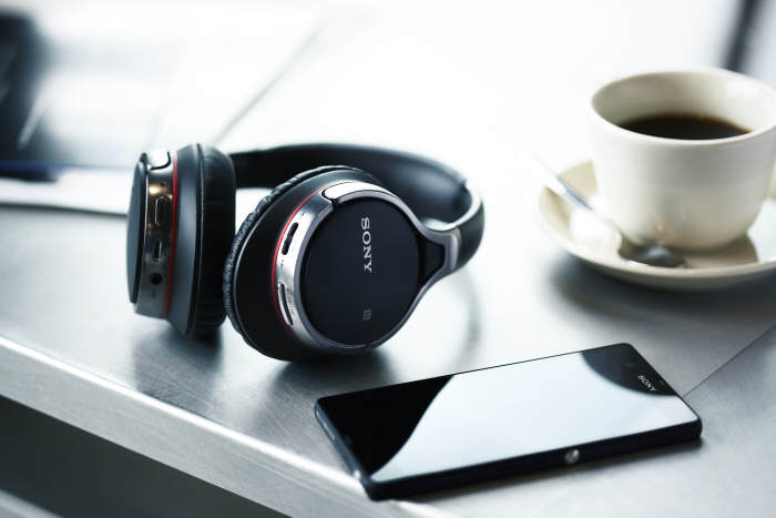 Suchawki Sony MDR-10RBT z funkcj NFC