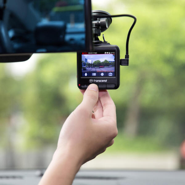 TRANSCEND - wideorejestrator Full HD DrivePro 100