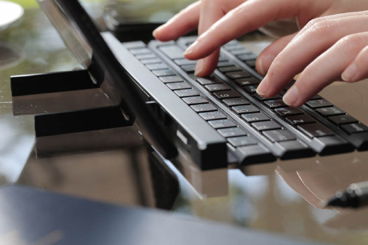 LG Rolly Keyboard już w Polsce
