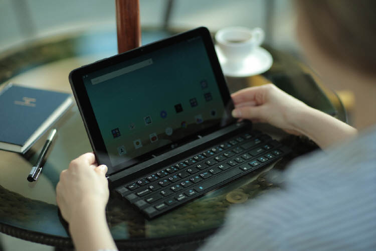LG Rolly Keyboard już w Polsce