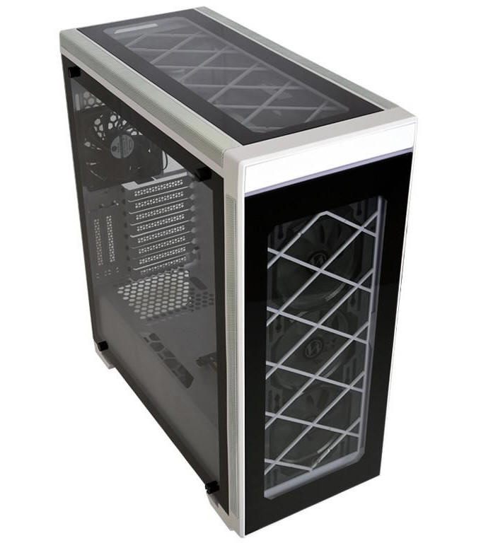 Lian-Li Alpha 550