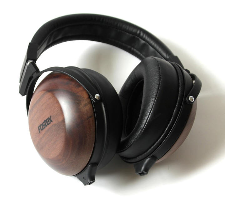 Wzmacniacz DAC HP-A8 Mk2 oraz suchawki Fostex TH610