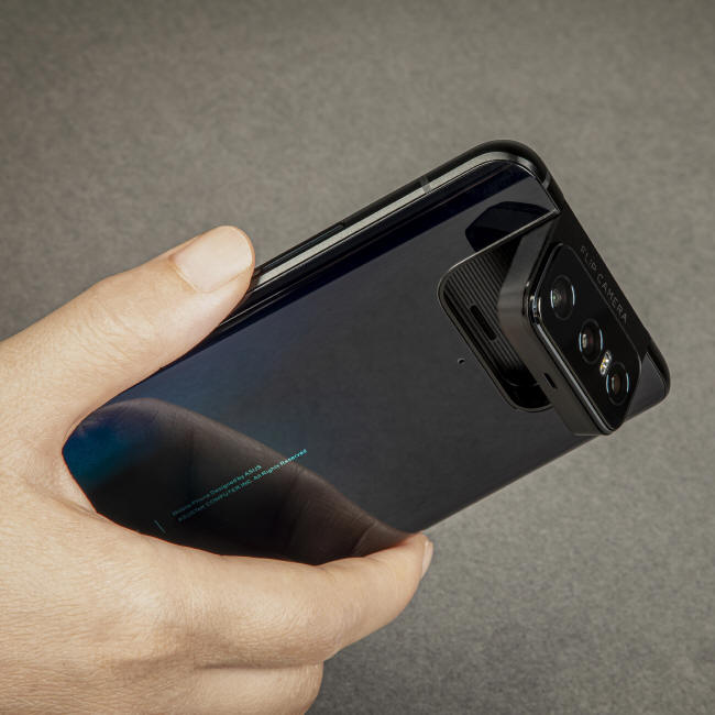 ASUS - smartfony z serii ZenFone 7