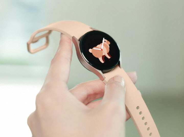 Samsung Galaxy Watch4 i Galaxy Watch4 Classic