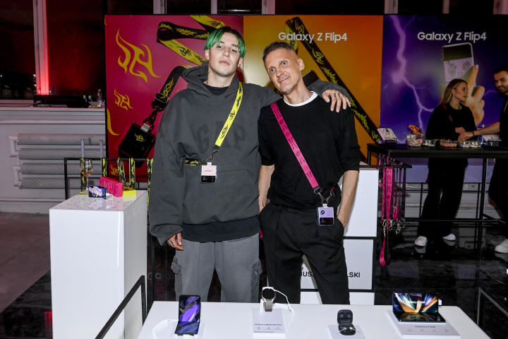 Mariusz Przybylski i Samsung cz siy