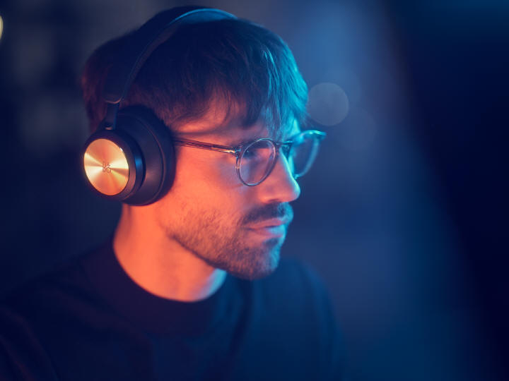 Bang & Olufsen - nowa edycja suchawek Beoplay Portal