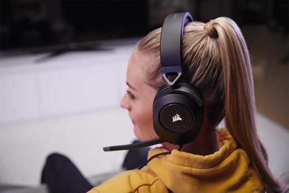 CORSAIR HS65 SURROUND z technologi SoundID