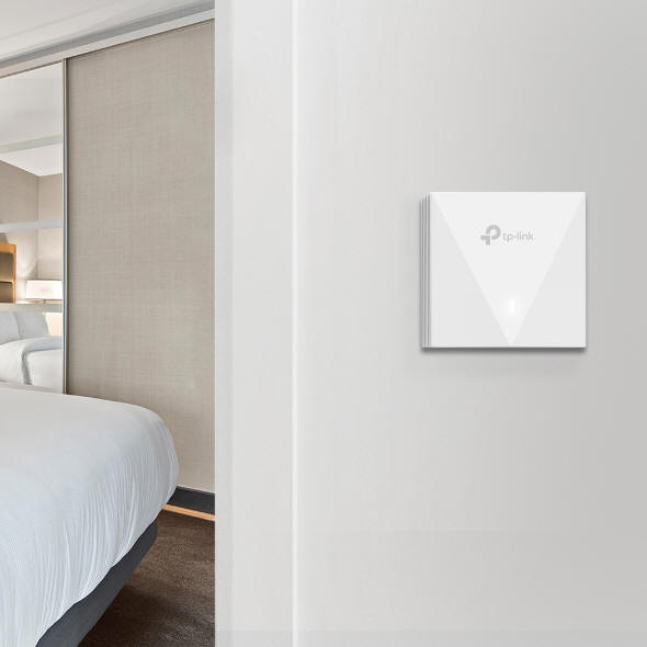 TP-Link EAP650-Wall – punkt dostępowy WiFi 6 z serii Omada