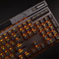 Obrazek CORSAIR K70 MAX z magnetycznymi przecznikami
