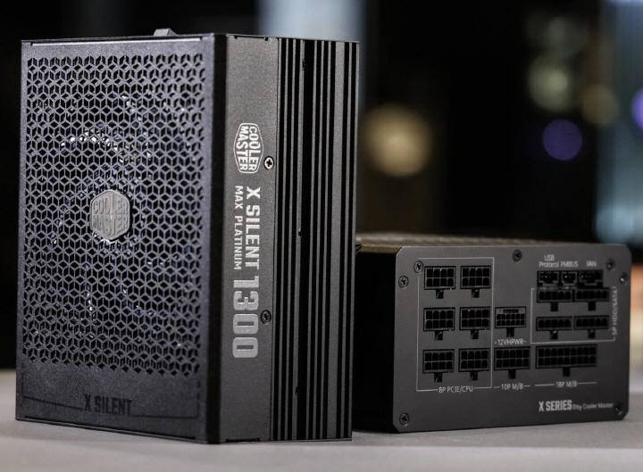 Cooler Master - serie zasilaczy X Silent Edge Fanless i X Silent Max