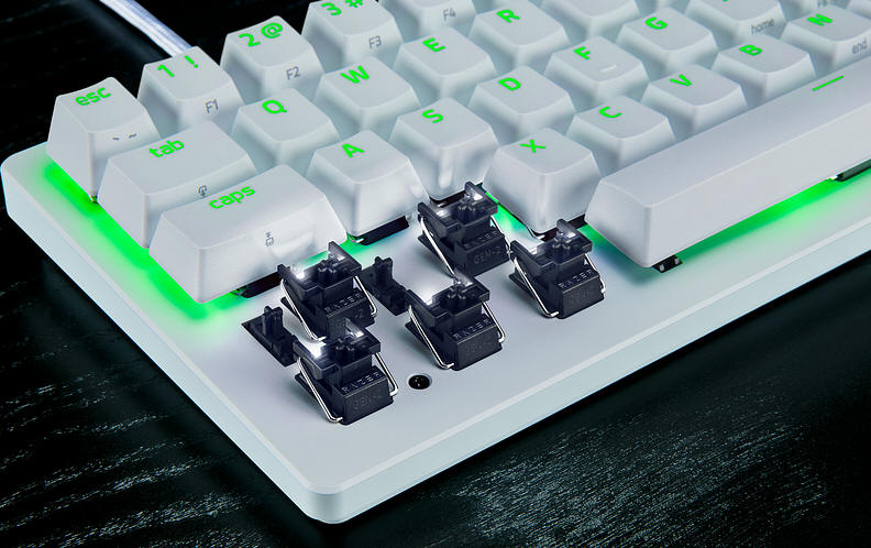Razer Huntsman V3 Pro Mini White Edition