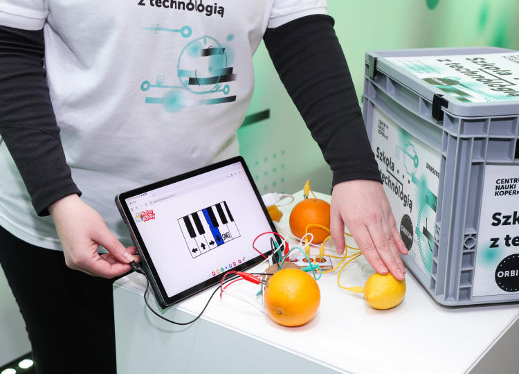 Samsung ORBIUM – zestaw edukacyjny dla szk