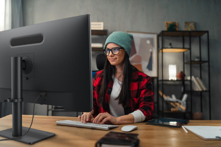 BenQ prezentuje 32 calowy monitor 4K do edycji wideo
