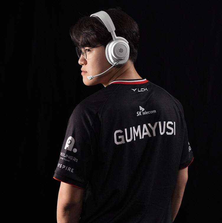 SteelSeries wprowadza nowe słuchawki Arctis Nova 7 Gen 2 Wireless