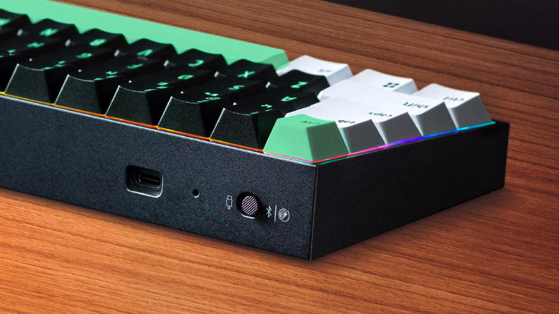Razer Reclusa Mini 65% z magnetycznymi przełącznikami