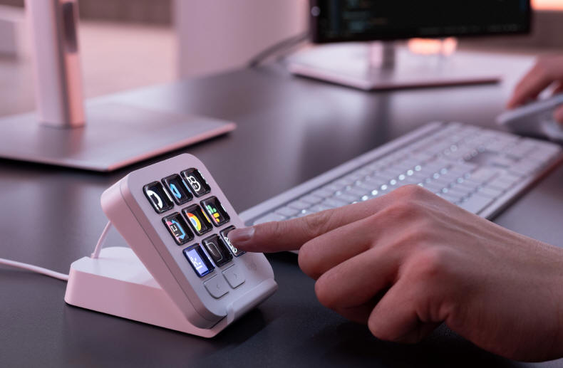 Logitech MX Keypad - centrum sterowania AI dla programist�w
