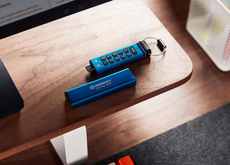 Pendrive Kingston IronKey Keypad 200