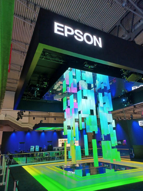 Epson prezentuje nowo�ci produktowe